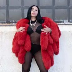 Dengarkan Miranda Writes, tonton video musik, baca bio, lihat tanggal tur & lainnya!