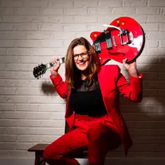 Ouve Katie Lyon, vê vídeos de música, lê a biografia, vê as datas da digressão e muito mais!