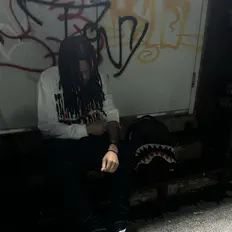 Ascolta riickyz, guarda video musicali, leggi la biografia, vedi le date del tour & altro!