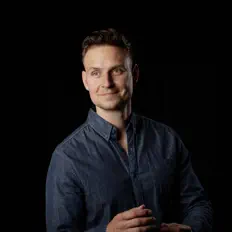 Listen to Moritz Schlanke, watch music videos, read bio, see tour dates & more!