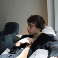 收听 walt.、观看音乐视频、阅读小传、查看巡演日期等 ！