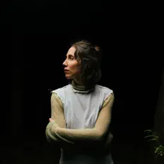 Listen to Anna Hauss, watch music videos, read bio, see tour dates & more!