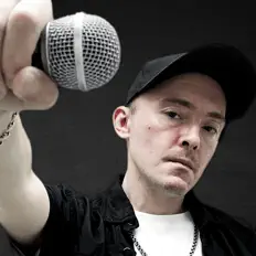 Ascolta Popovi4, guarda video musicali, leggi la biografia, vedi le date del tour & altro!