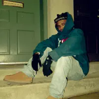 Dengarkan undefined, tonton video musik, baca bio, lihat tanggal tur & lainnya!