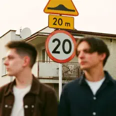 Ακούστε περιεχόμενο από Poczta Polska, παρακολουθήστε μουσικά βίντεο, διαβάστε το βιογραφικό, δείτε ημερομηνίες περιοδείας, και πολλά ακόμη!