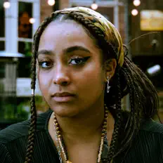 Listen to Isabelle Mettle, watch music videos, read bio, see tour dates & more!