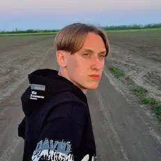 MK40Eを聴いたり、ミュージックビデオを鑑賞したり、経歴やツアー日程などを確認したりしましょう！