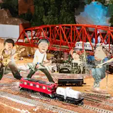 Escucha a RAINCOVER, mira videos musicales, lee su biografía, consulta las fechas de las gira y más.