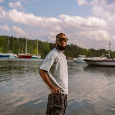 Listen to Zahmir, watch music videos, read bio, see tour dates & more!