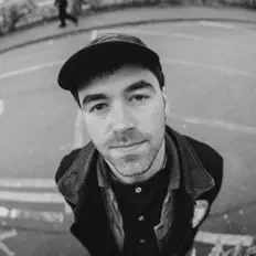 Wilhelm Levetzauを聴いたり、ミュージックビデオを鑑賞したり、経歴やツアー日程などを確認したりしましょう！