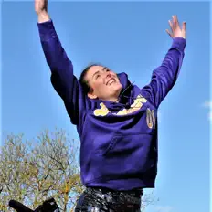 Posłuchaj wykonawcy D. D. Sof, obejrzyj teledyski, przeczytaj biografię, zobacz daty tras koncertowych i nie tylko!