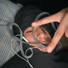 Escucha a Gieiibi, mira videos musicales, lee su biografía, consulta las fechas de las gira y más.