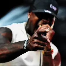 Ascolta Hyro the Hero, guarda video musicali, leggi la biografia, vedi le date del tour & altro!