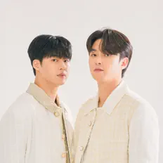 JGを聴いたり、ミュージックビデオを鑑賞したり、経歴やツアー日程などを確認したりしましょう！