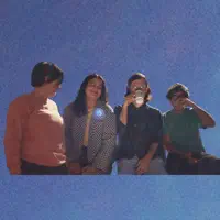 Hör dir undefined an, schau dir Musikvideos an, lies die Biografie, finde Tourdaten und mehr!