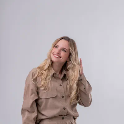 Listen to Priscila Matiesco, watch music videos, read bio, see tour dates & more!