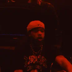 Kiba Doloを聴いたり、ミュージックビデオを鑑賞したり、経歴やツアー日程などを確認したりしましょう！