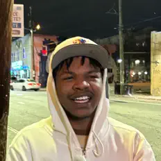 Ascolta IceeIree, guarda video musicali, leggi la biografia, vedi le date del tour & altro!