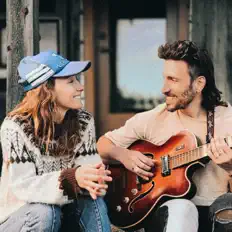 Somewhere In Between을(를) 듣고, 뮤직 비디오를 보고, 약력을 읽고, 투어 일정 등을 확인하세요!