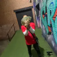 undefined을(를) 듣고, 뮤직 비디오를 보고, 약력을 읽고, 투어 일정 등을 확인하세요!