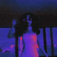 Hör dir undefined an, schau dir Musikvideos an, lies die Biografie, finde Tourdaten und mehr!