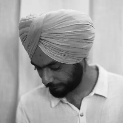 Listen to Manpreet, watch music videos, read bio, see tour dates & more!