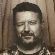 T E Morrisを聴いたり、ミュージックビデオを鑑賞したり、経歴やツアー日程などを確認したりしましょう！