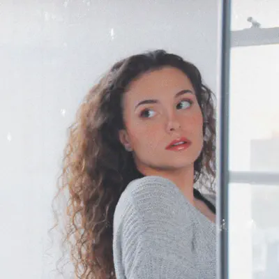 Listen to Isabella Kensington, watch music videos, read bio, see tour dates & more!