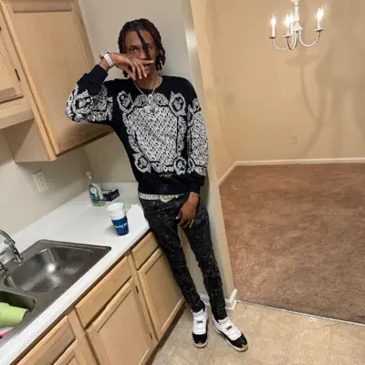 Listen to KamHuncho2x, watch music videos, read bio, see tour dates & more!
