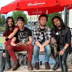 Dengarkan Gypsy Jack, tonton video musik, baca bio, lihat tanggal tur & lainnya!