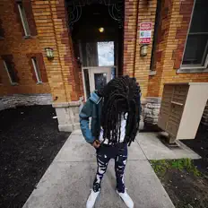 Ouve Liqq Nash, vê vídeos de música, lê a biografia, vê as datas da digressão e muito mais!