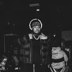 Ouça SHUBILL, assista a videoclipes, leia a biografia, veja as datas das turnês e mais!