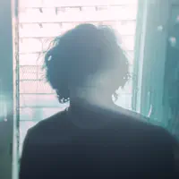 Hör dir undefined an, schau dir Musikvideos an, lies die Biografie, finde Tourdaten und mehr!