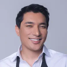 Escucha a Alisher Karimov, mira videos musicales, lee su biografía, consulta las fechas de las gira y más.