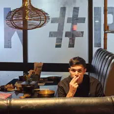 Luister naar Chirrruu, bekijk muziekvideo's, lees de bio, bekijk de tourdata, en meer!