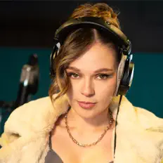 Listen to Naty Borda, watch music videos, read bio, see tour dates & more!