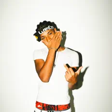 收听 Saco、观看音乐视频、阅读小传、查看巡演日期等 ！