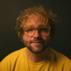 收听 Justin Frech、观看音乐视频、阅读小传、查看巡演日期等 ！
