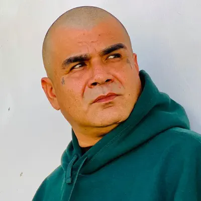 Listen to El Pinche Brujo, watch music videos, read bio, see tour dates & more!