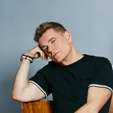 收听 Peter Plate、观看音乐视频、阅读小传、查看巡演日期等 ！