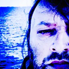 Ouve en5arte, vê vídeos de música, lê a biografia, vê as datas da digressão e muito mais!