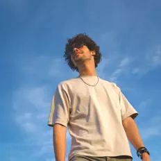 Dengarkan Ian Marc, tonton video musik, baca bio, lihat tanggal tur & lainnya!