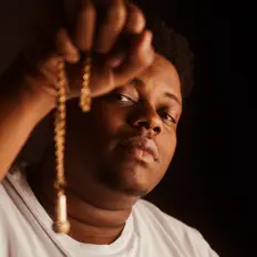 Dengarkan M.C. Scobes, tonton video musik, baca bio, lihat tanggal tur & lainnya!