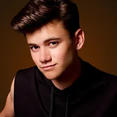 Ouve Alexander James Rodriguez, vê vídeos de música, lê a biografia, vê as datas da digressão e muito mais!