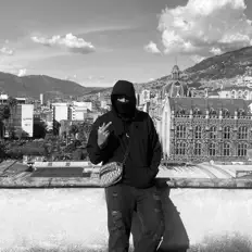 Escucha a Flame 火炎, mira videos musicales, lee su biografía, consulta las fechas de las gira y más.