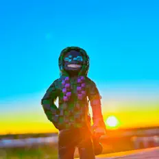 收听 Unregistered User、观看音乐视频、阅读小传、查看巡演日期等 ！