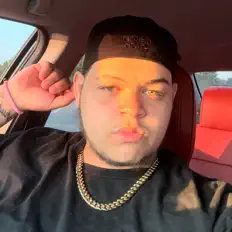 Breezy Moretを聴いたり、ミュージックビデオを鑑賞したり、経歴やツアー日程などを確認したりしましょう！