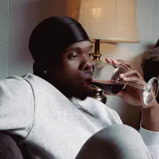 Michael Bodega सुनें, म्यूज़िक वीडियो देखें, बायो पढ़ें, दौरे की तारीखें और बहुत कुछ देखें!