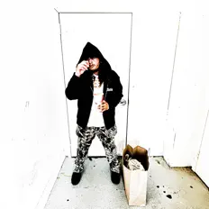 TwinMilo सुनें, म्यूज़िक वीडियो देखें, बायो पढ़ें, दौरे की तारीखें और बहुत कुछ देखें!