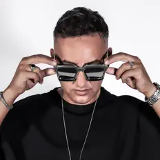 Listen to Pedro Amorim, watch music videos, read bio, see tour dates & more!